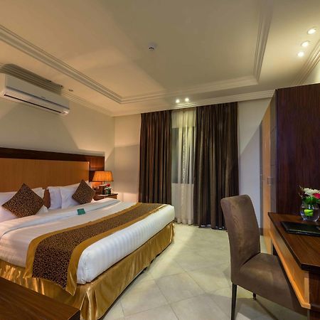 Boudl Al Rass Aparthotel Ar Rass Bagian luar foto