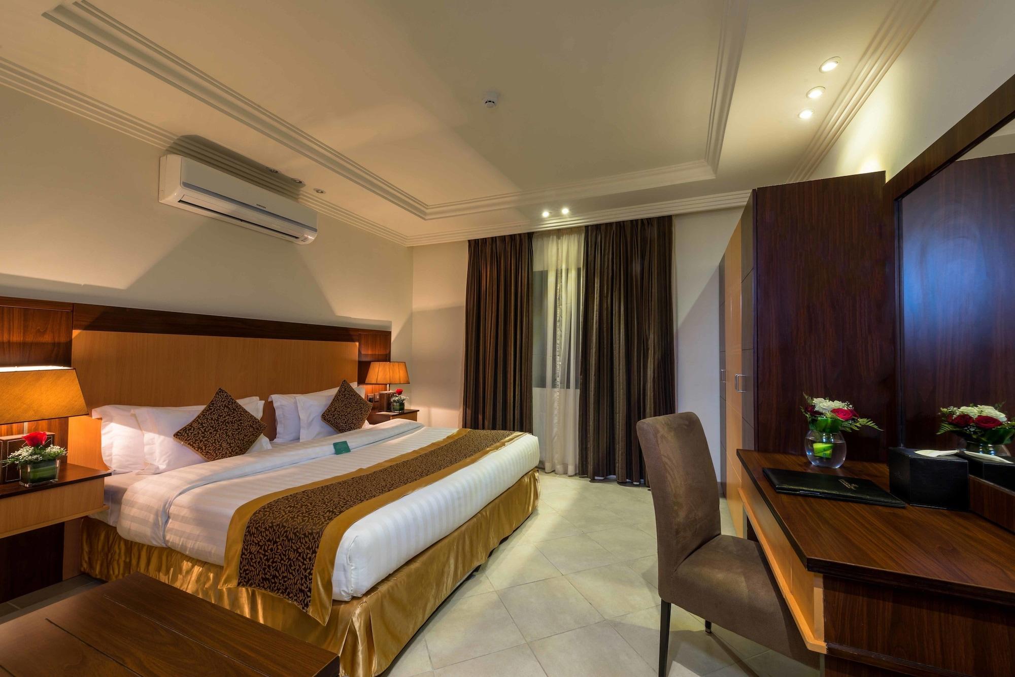 Boudl Al Rass Aparthotel Ar Rass Bagian luar foto